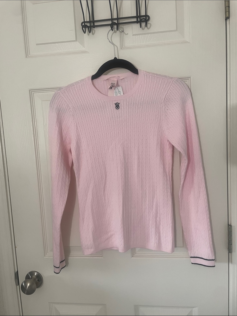 Victoria's Secret Logo Light Pink Luxe Cable Knit Crewneck Sweater. Size Med